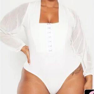 PrettyLittleThing Ivory Long Sleeve Bodysuit Plus sz 20 White Eyelet Detail Mesh